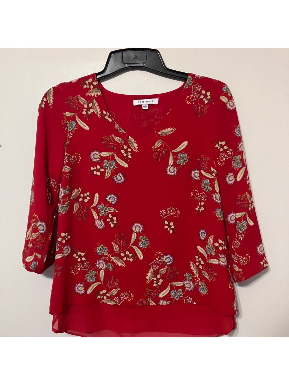 Rose + Olive Red Floral V-Neck Boho Chic Flowy 3/4 Sleeve Whimsigoth Top Small